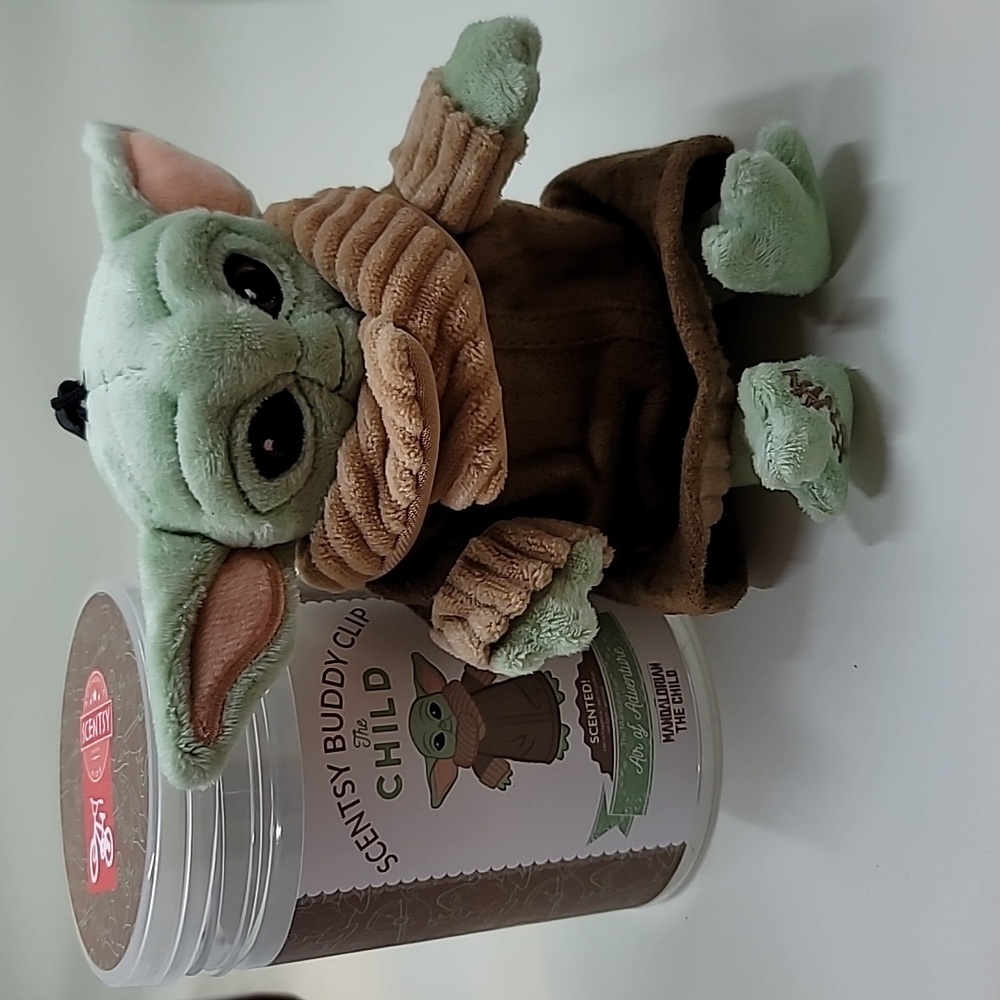 Scentsy Buddy Clip The Child